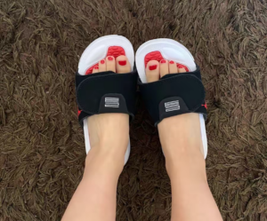 Dep Nike Air Jordan Hydro 11 Retro 'Black Red' AJ0022-006