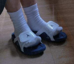 Dep Nike Air Jordan Hydro 12 'White French Blue' 820267-107