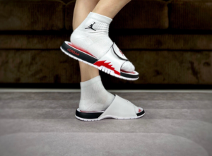Dep Nike Jordan Hydro 5 Retro Slide ‘White Fire Red’ 555501-101