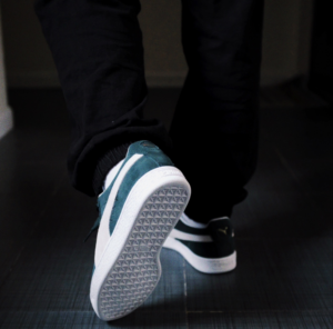 Giay Puma Suede Classic XXI 'Green Gables' 374915-16