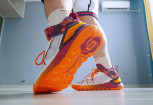 Giay Adidas D Rose Son Of Chi 'White Bold Orange' GV8717