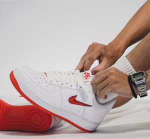 Giay Nike Air Force 1 'Colour Of The Month' FN5924-101