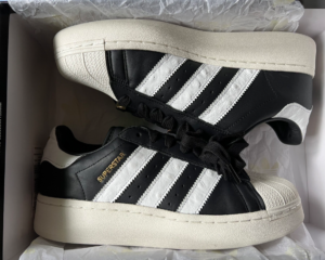 Giay Adidas Superstar XLG 'Black White' ID7770