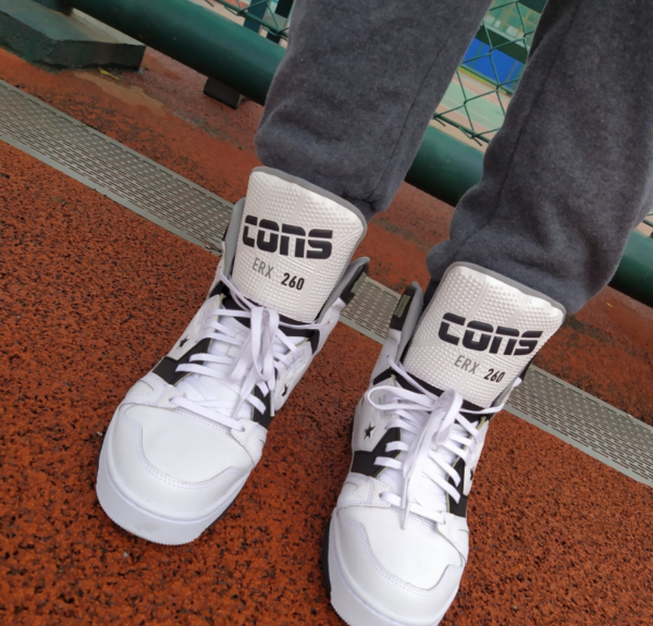Giay Converse ERX 260 'White Black Dolphin' 165909C