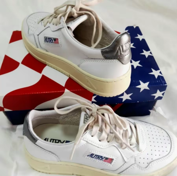 Giay Autry Medalist Low Leather 'White Silver' AULM-LL05