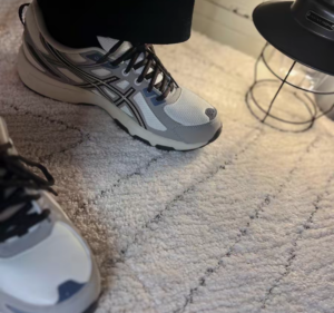 Giay Asics Gel-Venture 6 'Cream' 1011B550-100