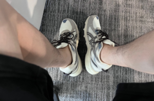 Giay Asics Gel-Venture 6 'Cream' 1011B550-100