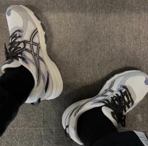 Giay Asics Gel-Venture 6 'Cream' 1011B550-100