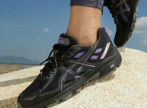 Giay Asics Gel-Venture 6 'Black Purple' 1012B359-002