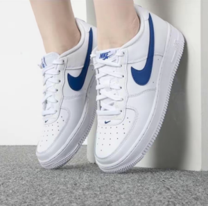 Giay Nike Air Force 1 'White Blue' DV7762-103