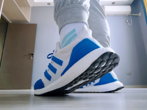 Giay Adidas UltraBoost x LEGO 'Color Pack Blue' H67952