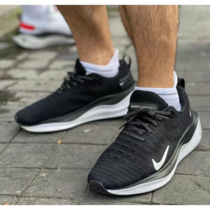 Giay Nike ReactX Infinity Run 4 'Black White' DR2670-001