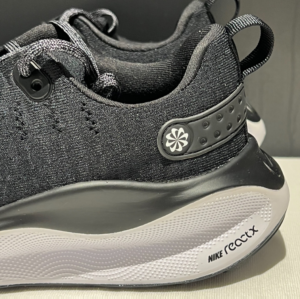 Giay Nike ReactX Infinity Run 4 'Black White' DR2670-001