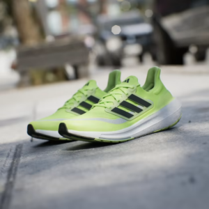 Giay Adidas Ultraboost Light 'Lucid Lemon' IE1767
