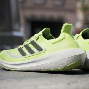 Giay Adidas Ultraboost Light 'Lucid Lemon' IE1767