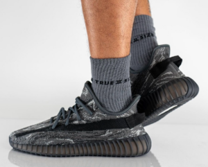 Giay Adidas Yeezy Boost 350 V2 'MX Dark Salt' ID4811