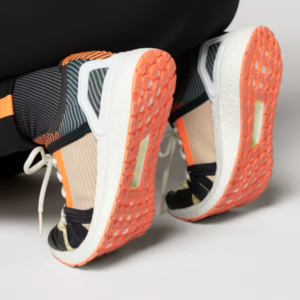 Giay Adidas Stella McCartney Ultraboost 20 'Light Flash' FW6360