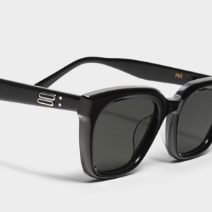 Kinh Gentle Monster Hue 01 'Black'