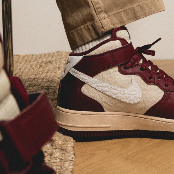 Giay Nike Air Force 1 Mid 'City Pack - London' DO7045-600