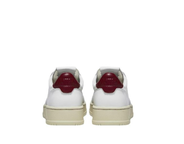 Giay Autry Medalist Low Leather 'White Burgundy' AULM-LL43