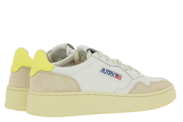 Giay Autry Medalist Low 'White Yellow' AULW-LS46