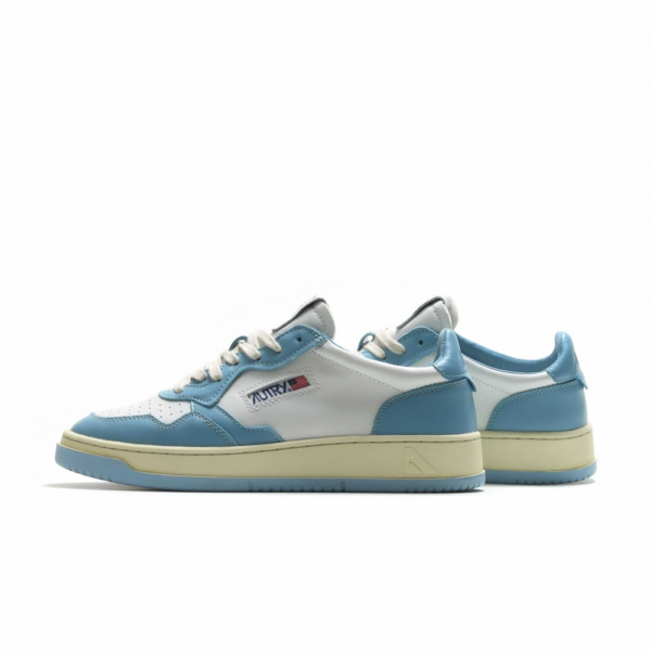 Giay Autry Medalist Low 'Light Blue White' AULM-WB08