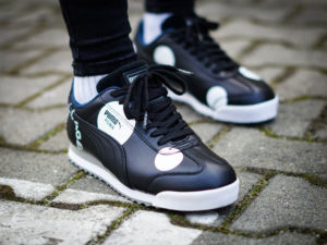 Giay Puma Karl Lagerfeld x Roma 'Polka Dot' 371234-01