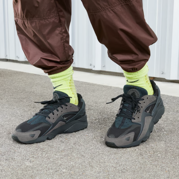 Giay Nike Air Huarache Runner 'Ash Anthracite' DZ3306-002