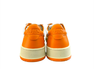 Giay Autry Medalist Low 'Orange White' AULM-WB06