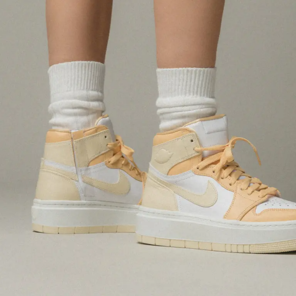 Giay Nike Air Jordan 1 Elevated High 'White Black' DN3253-200