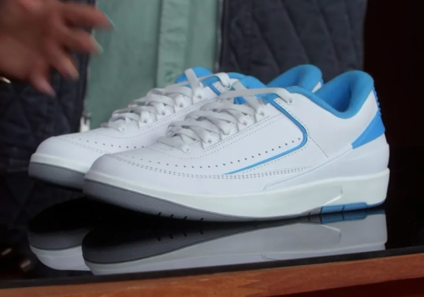 Giay Nike Air Jordan 2 Low 'University Blue' DV9956-104
