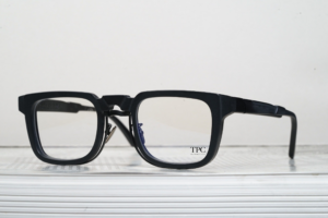 Kinh Kuboraum Mask N4 'Black'