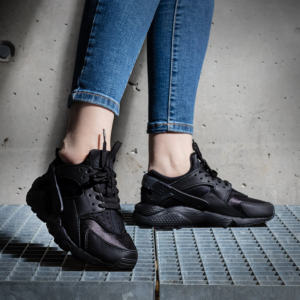Giay Nike Air Huarache 'Black Anthracite Heel Tab' DH4439-001