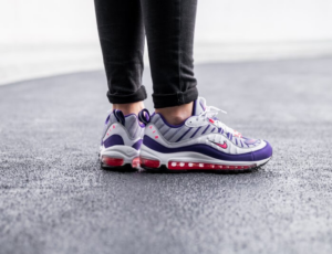 Giay Nike Air Max 98 'Raptors' AH6799-110