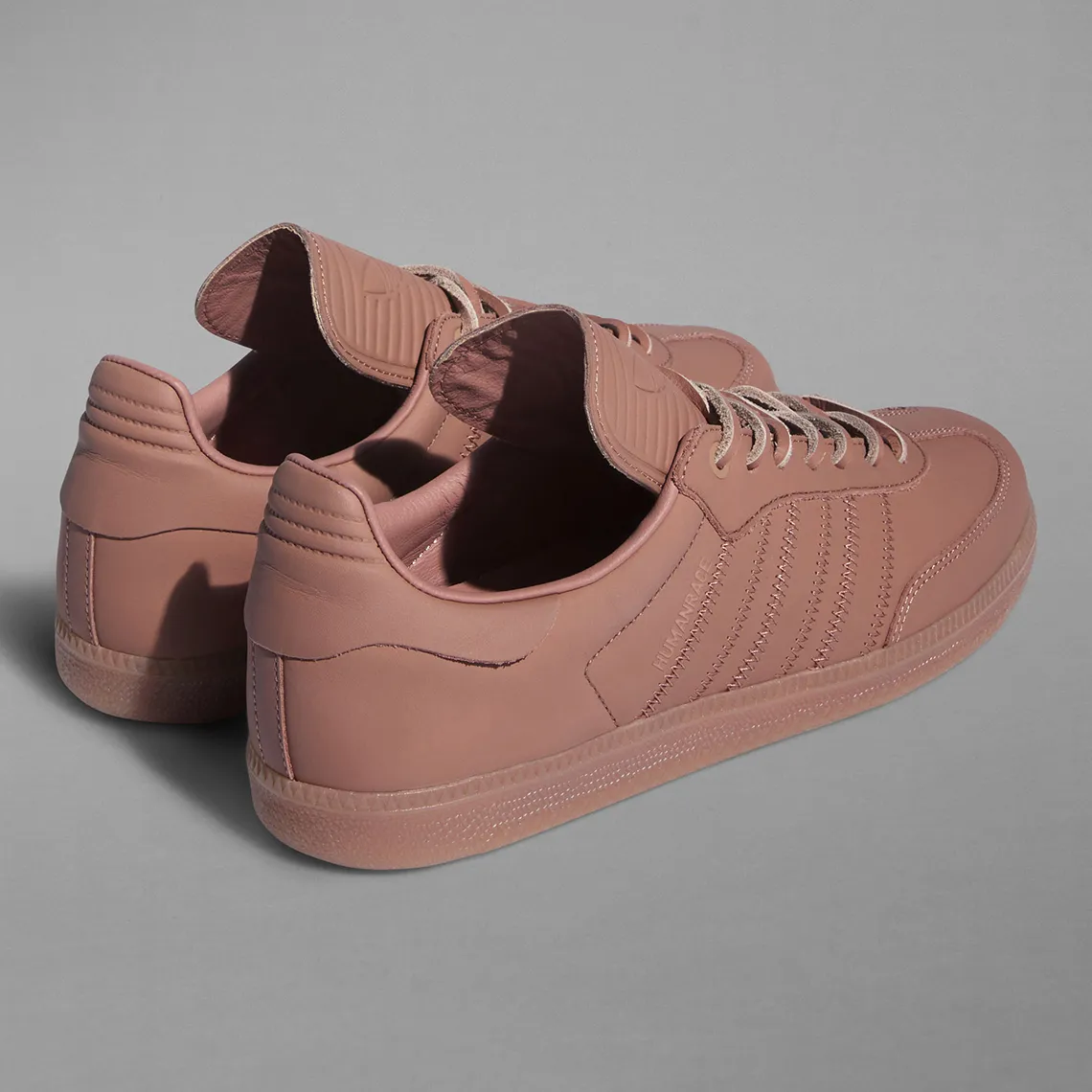 Hinh anh 4: Pharrell x adidas Samba Humanrace chinh thuc ra mat