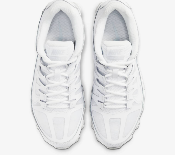 Giay Nike Reax 8 TR 'Pure Platinum' 621716-102