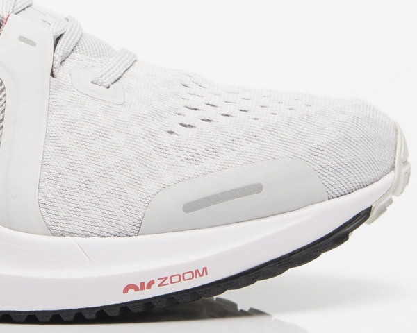 Giay Nike Air Zoom Vomero 16 'White' DA7245-011