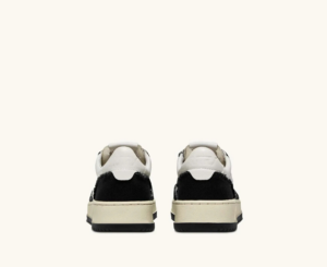 Giay Autry Medalist Low Goatskin 'White Black' AULM-CB02