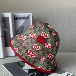 Mu Gucci Bucket Hat GC 'Red Apple' 628445-4HL96-8474