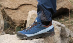 Giay Salomon x The Broken Arm X-Desalpes GTX for TBA 'Blue' L41548400