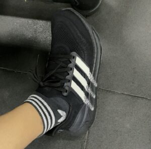 Giay Adidas Y-3 Ultra Boost Light 'Black White' IF2347