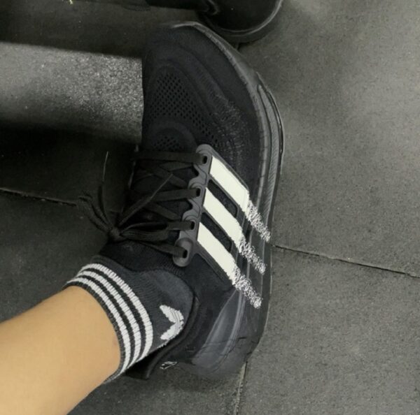 Giay Adidas Y-3 Ultra Boost Light 'Black White' IF2347