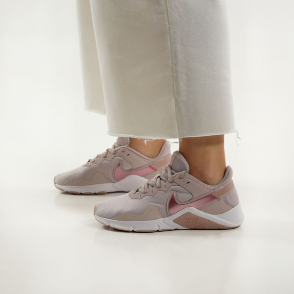 Giay Nike Legend Essential 2 'Pink' CQ9545-003