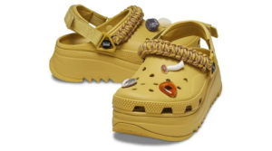 Dep Crocs Classic Hiker Xscape 'Aries Desert Grass' 208683-76A