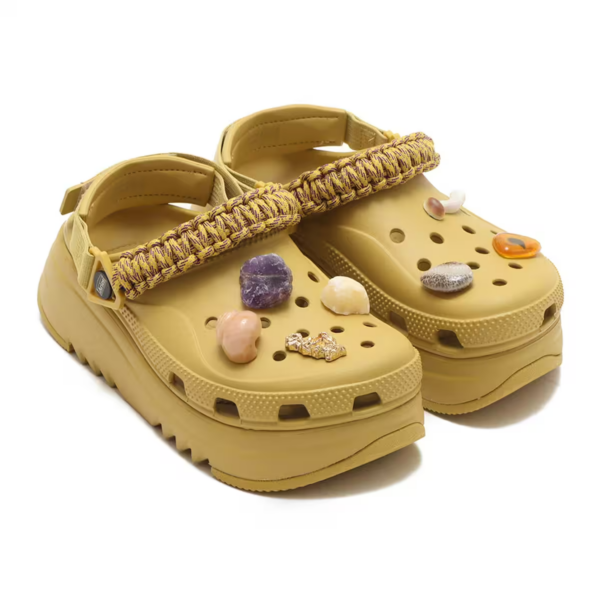 Dep Crocs Classic Hiker Xscape 'Aries Desert Grass' 208683-76A