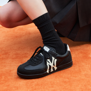 Giay MLB Squeeze New York Yankees 'Black' 3ASXSQZ3N-50BKS