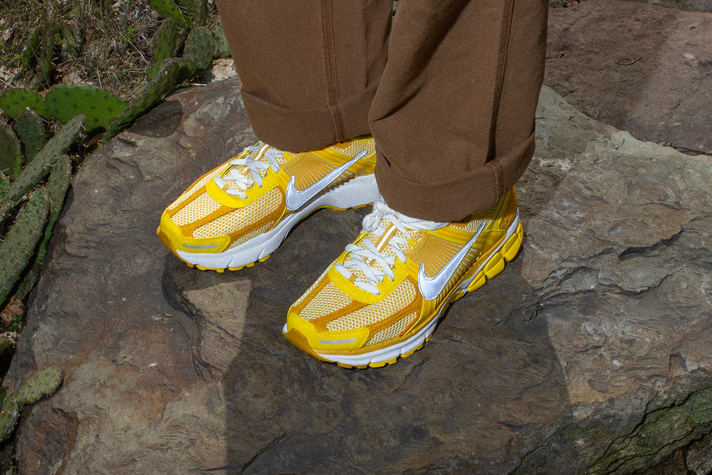 Nike Vomero 5: Sự trở lại đầy bất ngờ của 1 huyền thoại Hinh anh 4: Nike Vomero 5: Su tro lai day bat ngo cua 1 huyen thoai