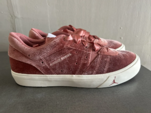 Giay Nike Air Jordan Series.05 SE Low 'Rose Velvet' DZ7737-600