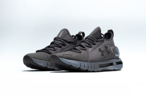 Giay Under Armour HOVR 'Phantom' 3021589-104