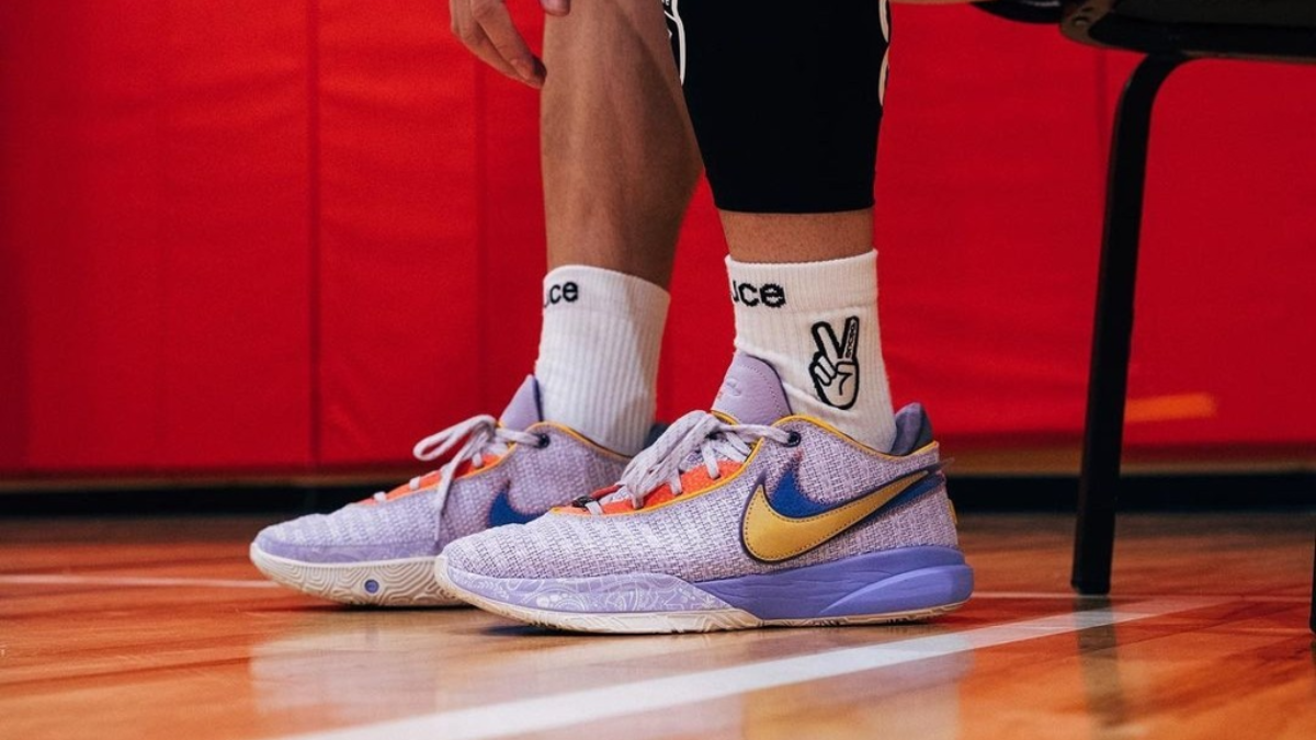 6 đôi giày must-have dành cho những người đam mê thể thao Hinh anh 2: 6 doi giay must-have danh cho nhung nguoi dam me the thao